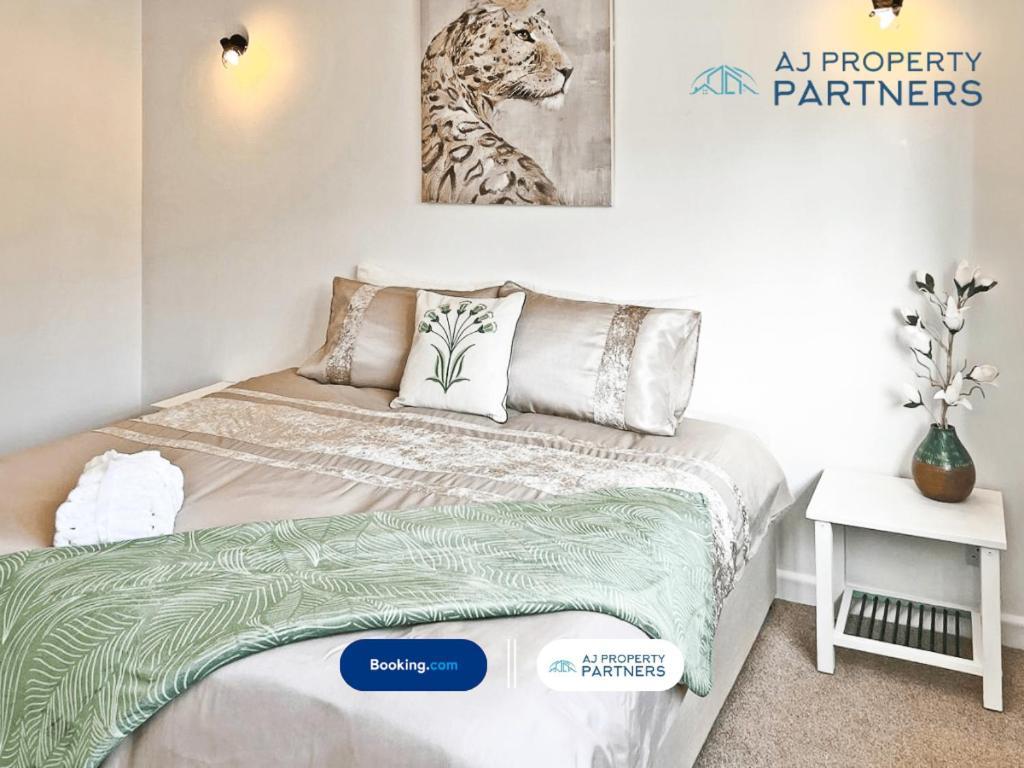 Premium Deal L Hill View Home L Last-Minute Offer L Cheltenham L Aj Properties L Perfect For Short Or Long Stays L 4Beds 4Bedrooms Eksteriør billede